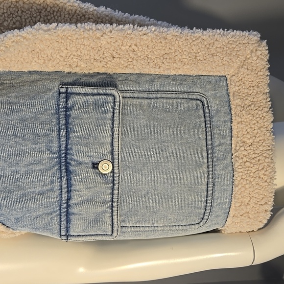 Jason Wu Edit Medium Blue Wash  Sherpa Denim Vest Size Small - Picture 7 of 16